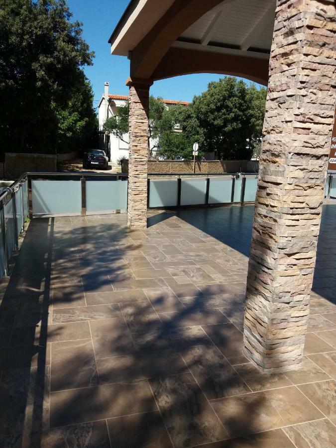 Apartments Marija Vir Exterior photo